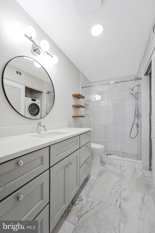 Building Photo - 2942 Yarling Ct