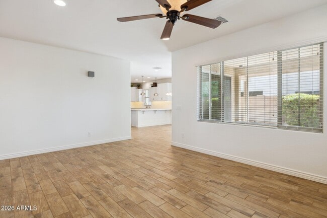 Building Photo - 211 E Brinley Dr