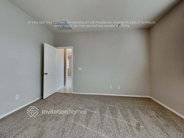 Building Photo - 19683 W Campbell Ave