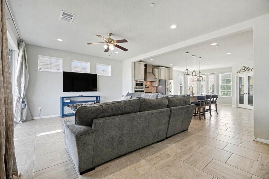 Building Photo - 1412 Veranda Mist