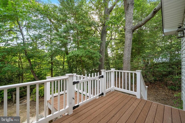 Building Photo - 44604 Smiths Nursery Rd