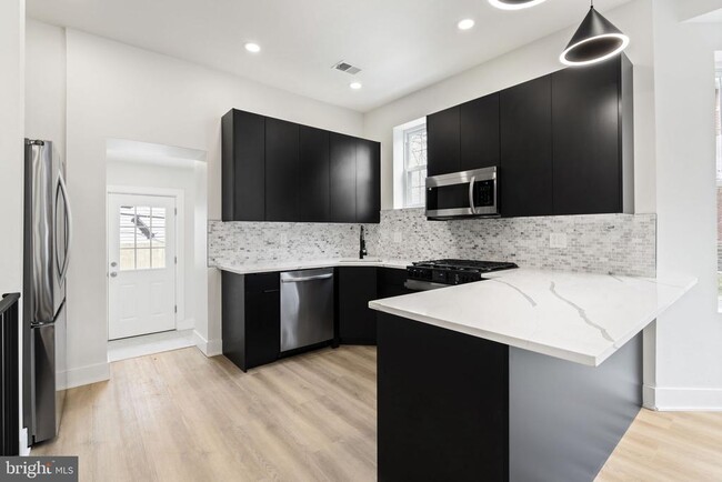 Building Photo - 5237 McKean Ave