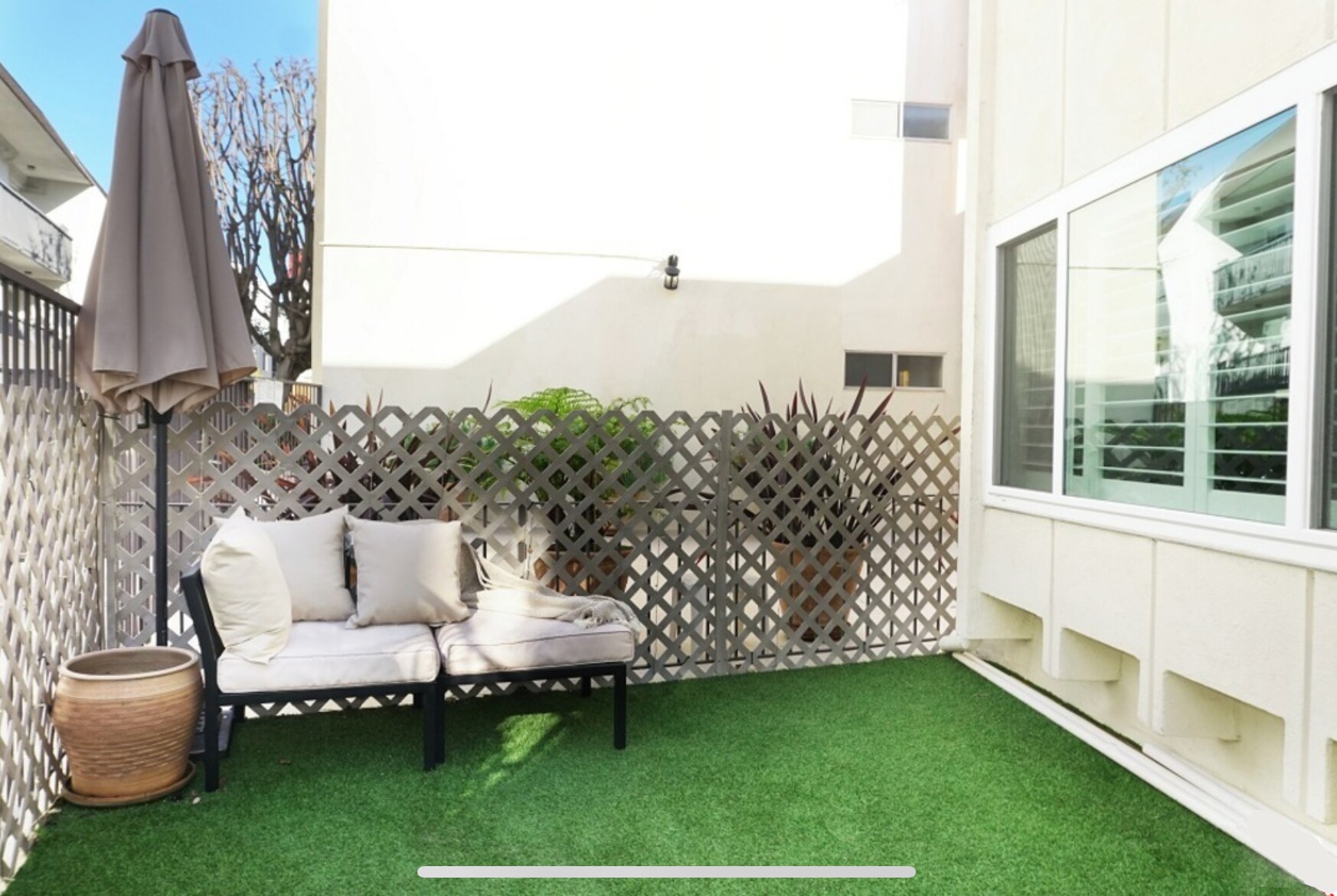 Building Photo - 5651 Sumner Way