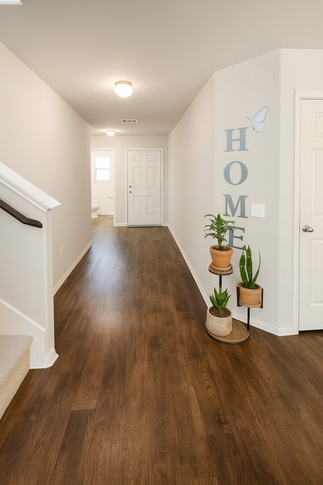 Building Photo - 23307 Dovetail Colony Ct