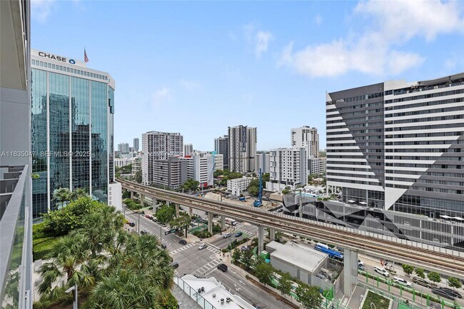 Building Photo - 88 SW 7th St