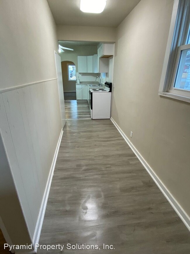 Building Photo - 3 br, 1.5 bath House - 109 S Attica Rd