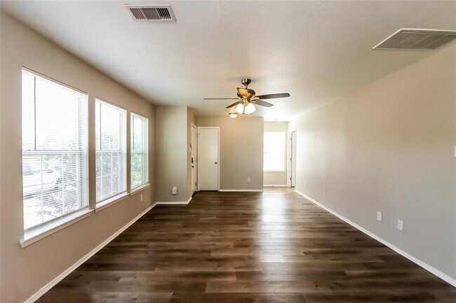 Building Photo - 1003 Verde Trails Dr