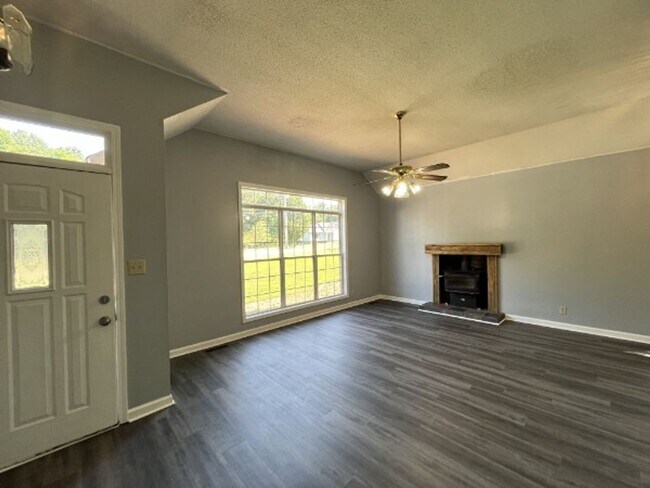 Building Photo - 1130 Hunting Creek Ct