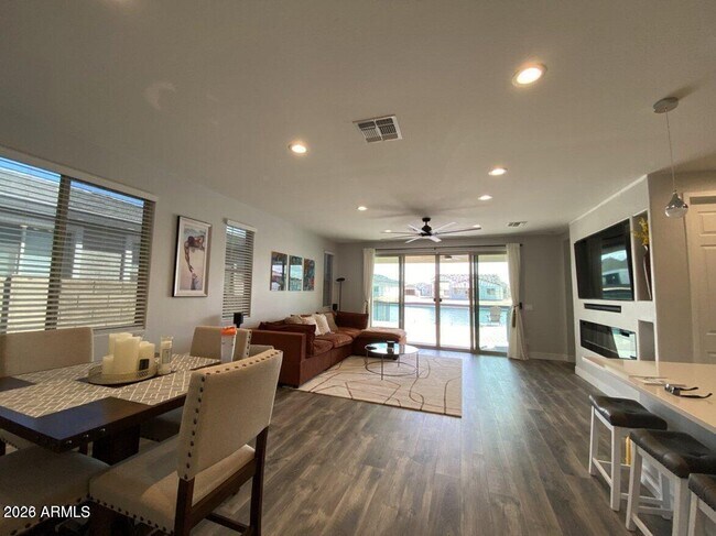 Building Photo - 40505 W Agave Rd