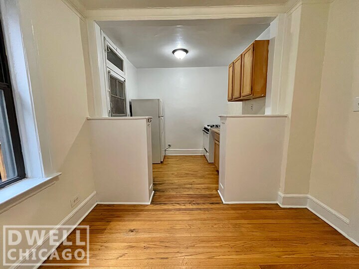 Building Photo - 2331 N Spaulding Ave