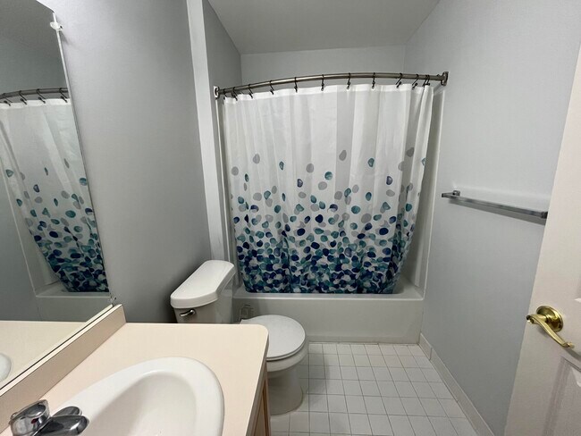 Building Photo - 2815 Barclay Way