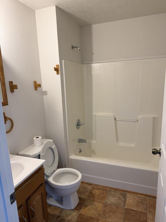 Building Photo - 500 S Washington St