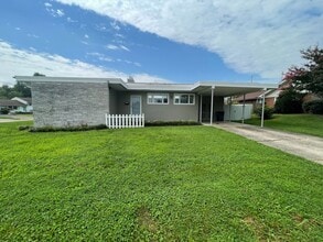 Building Photo - 3 Bdrm / 2 Bath One Level Home   Kingsport, TN