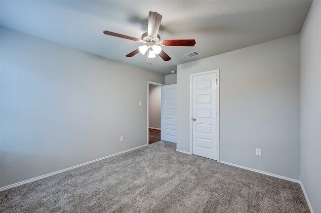 Building Photo - 1710 Goose Island Ln