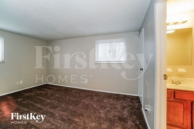 Building Photo - 1061 Harwood Dr