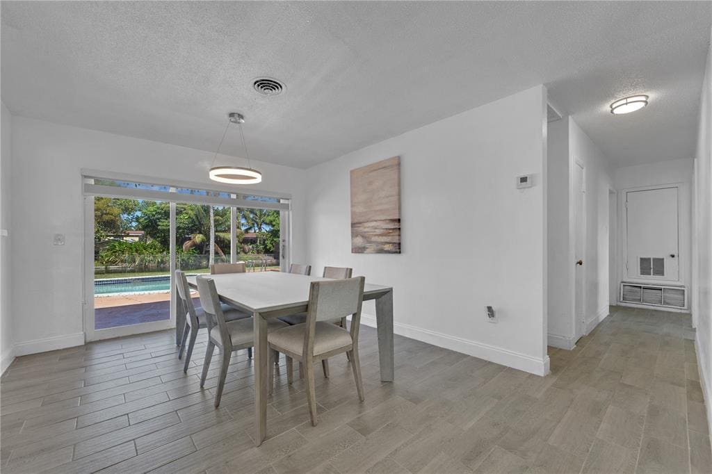 Building Photo - 20831 NW Miami Ct