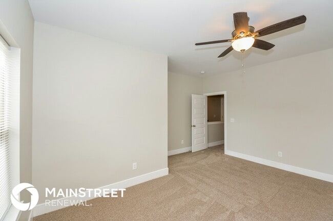 Building Photo - 124 Hartsville Ct