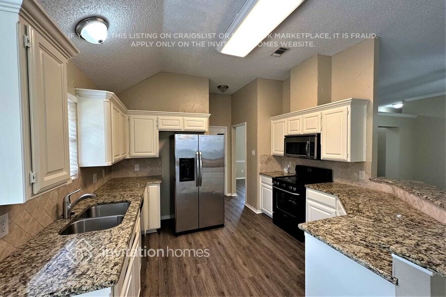 Building Photo - 1501 Hunter Ct