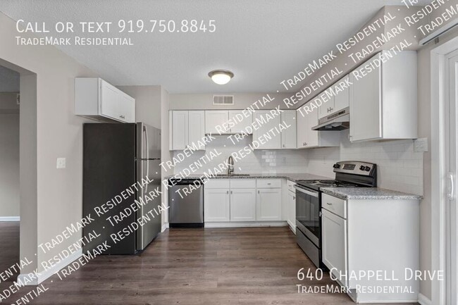 Building Photo - 640 Chappell Dr
