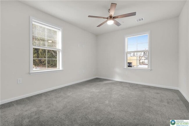 Building Photo - 1513 Maple St