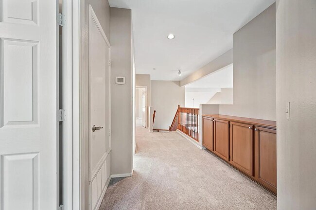 Building Photo - 4734 E White Aster St