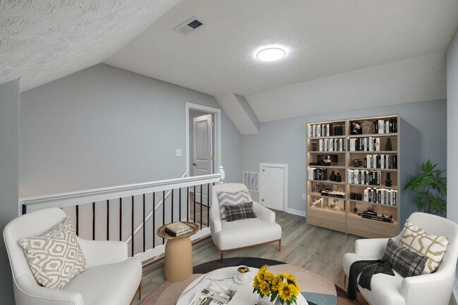 Building Photo - 2224 N Kenwood Ave