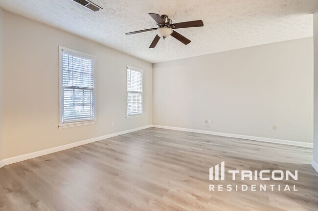 Building Photo - 255 Mercedes Trail