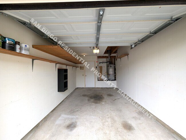 Building Photo - 4749 Canterbury Ct