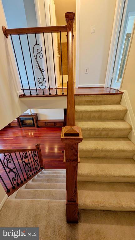 Building Photo - 33 Badger Gate Ct