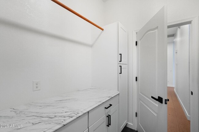 Building Photo - 11415 N 44th St