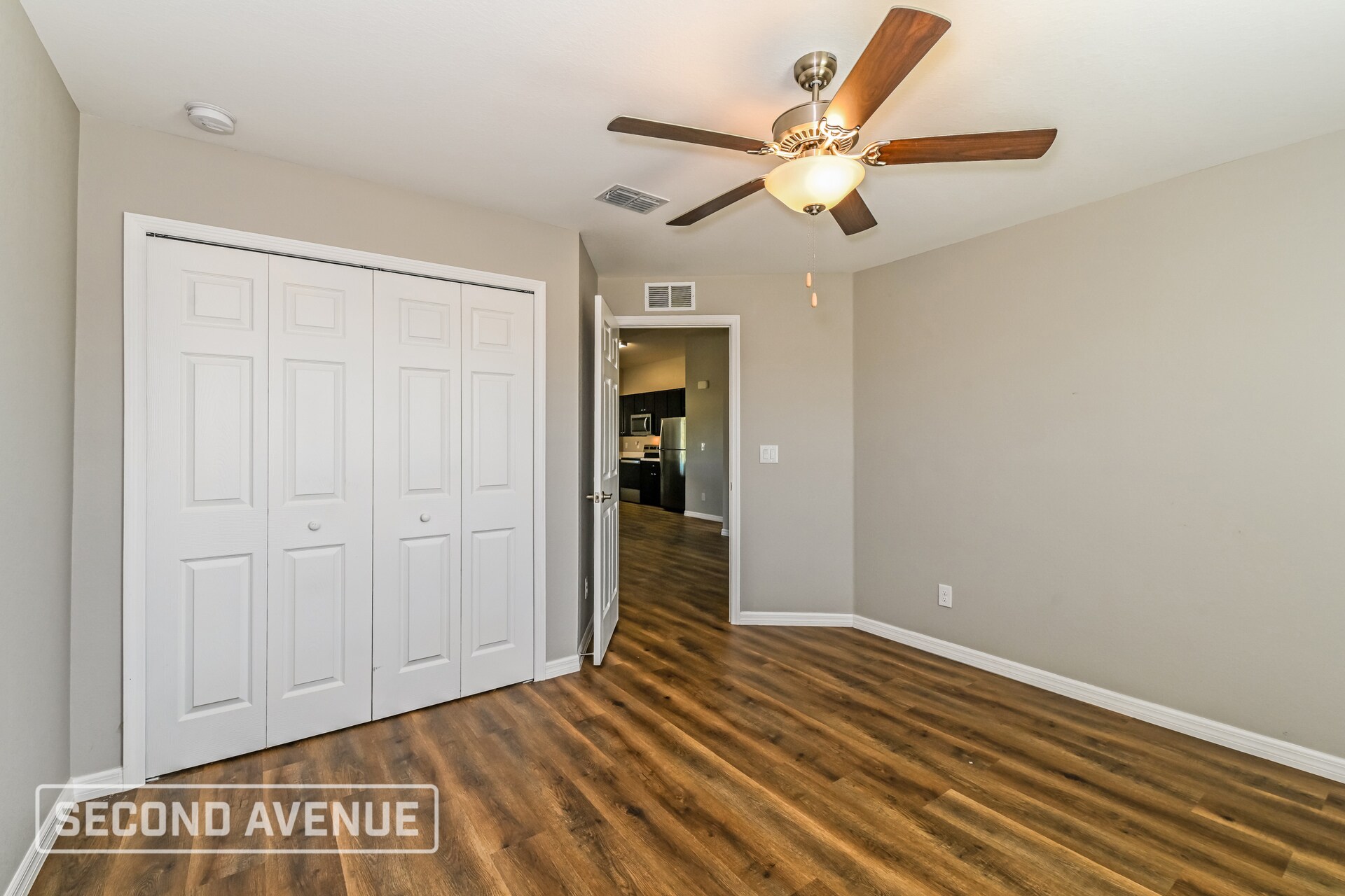 Building Photo - 1909 NE Juanita Pl