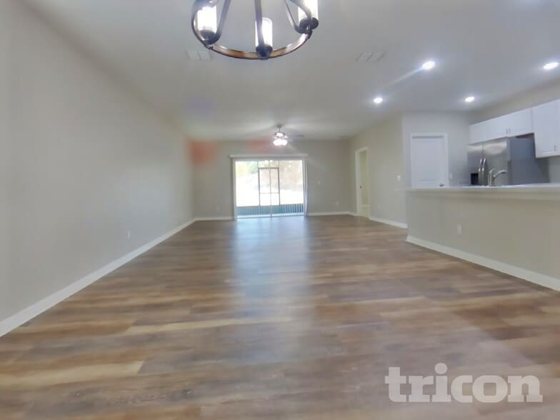 Building Photo - 95 Prairie Falcon Dr
