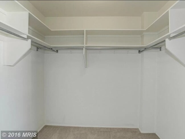 Building Photo - 4501 Arlington Blvd