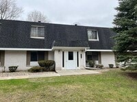 Building Photo - 20275 Independence Dr