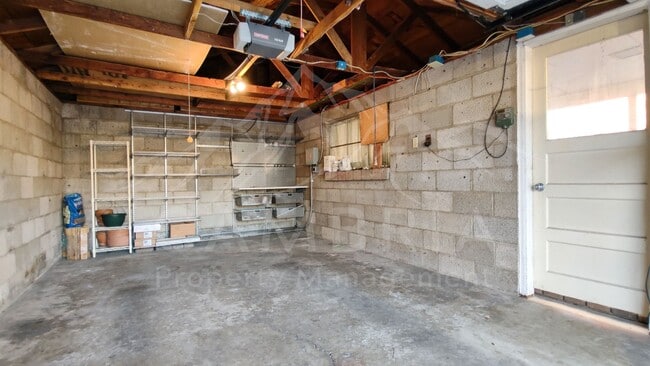 Building Photo - Beautiful 4 Bedroom Home in Sugarhouse