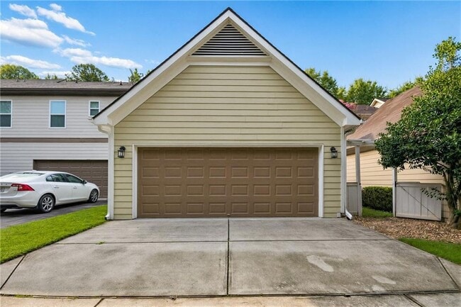 Building Photo - 1668 Habershal Dr NW