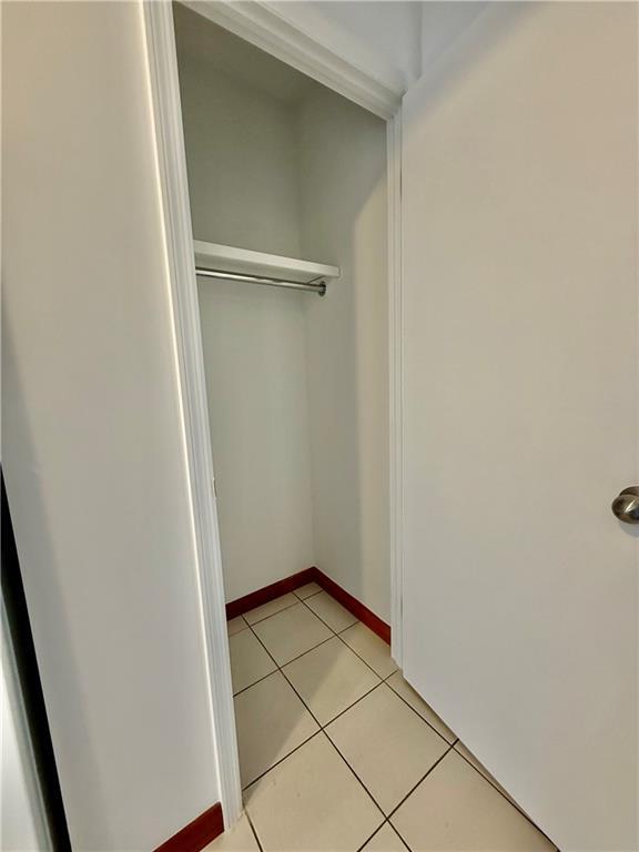 Building Photo - 6124 19th Ave