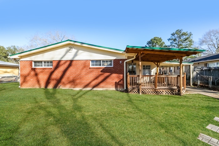 Building Photo - 2623 Burma Dr