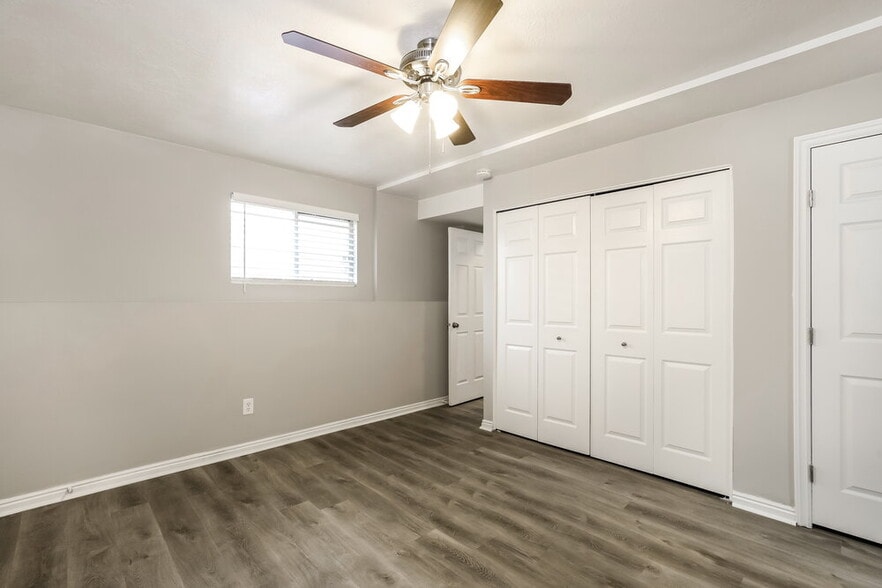 Building Photo - 7679 Sunrise Pl E