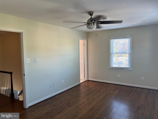 Building Photo - 4054 Norbeck Square Dr