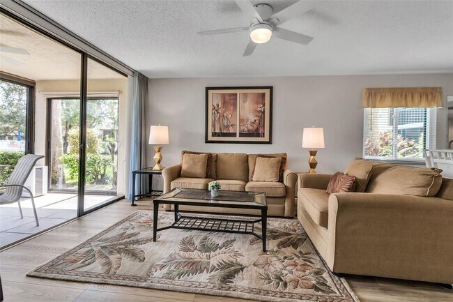 Building Photo - 5224 Lake Village Dr