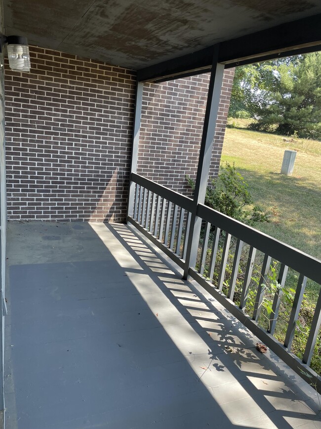 Building Photo - 158 Harvest Dr