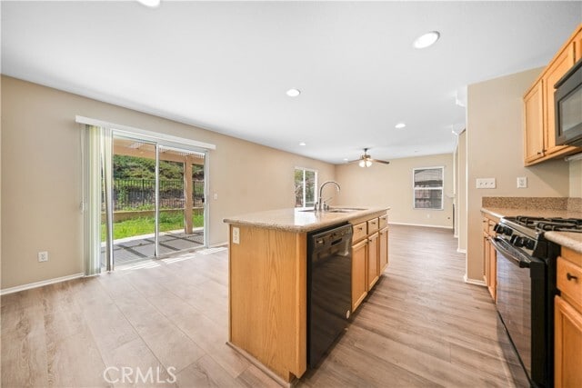 Building Photo - 32057 Meadow Wood Ln