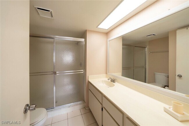 Building Photo - 6300 Sugar Bush Ln