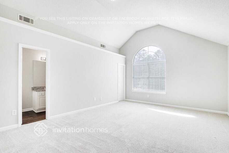 Building Photo - 2585 Thunder Basin Way