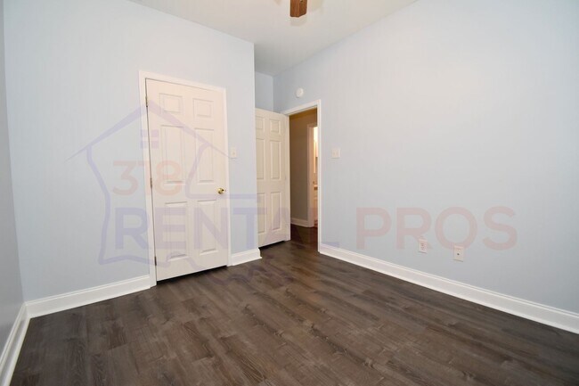 Building Photo - 3 Bed, 2 Bath Home in Ruston!