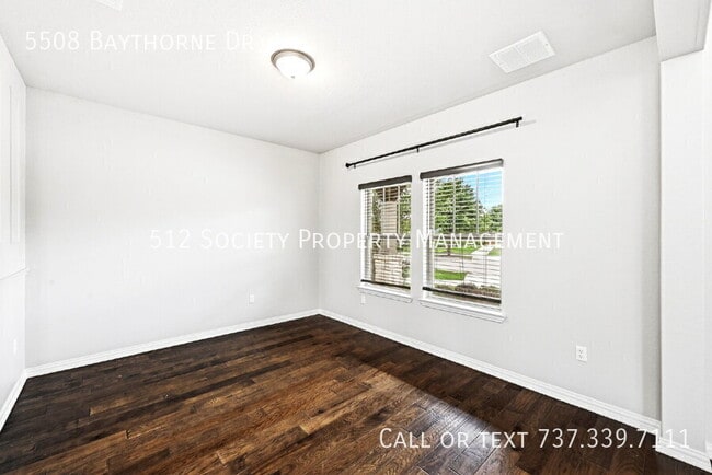 Building Photo - 5508 Baythorne Dr