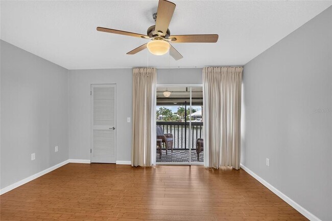 Building Photo - 1028 Apollo Beach Blvd