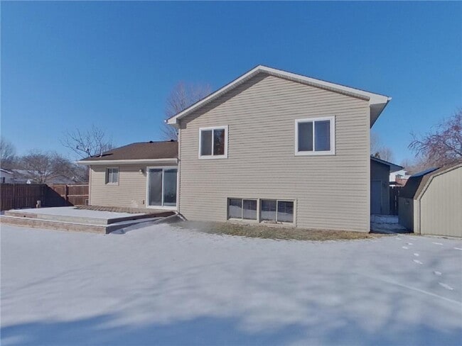 Building Photo - 9319 93rd St S