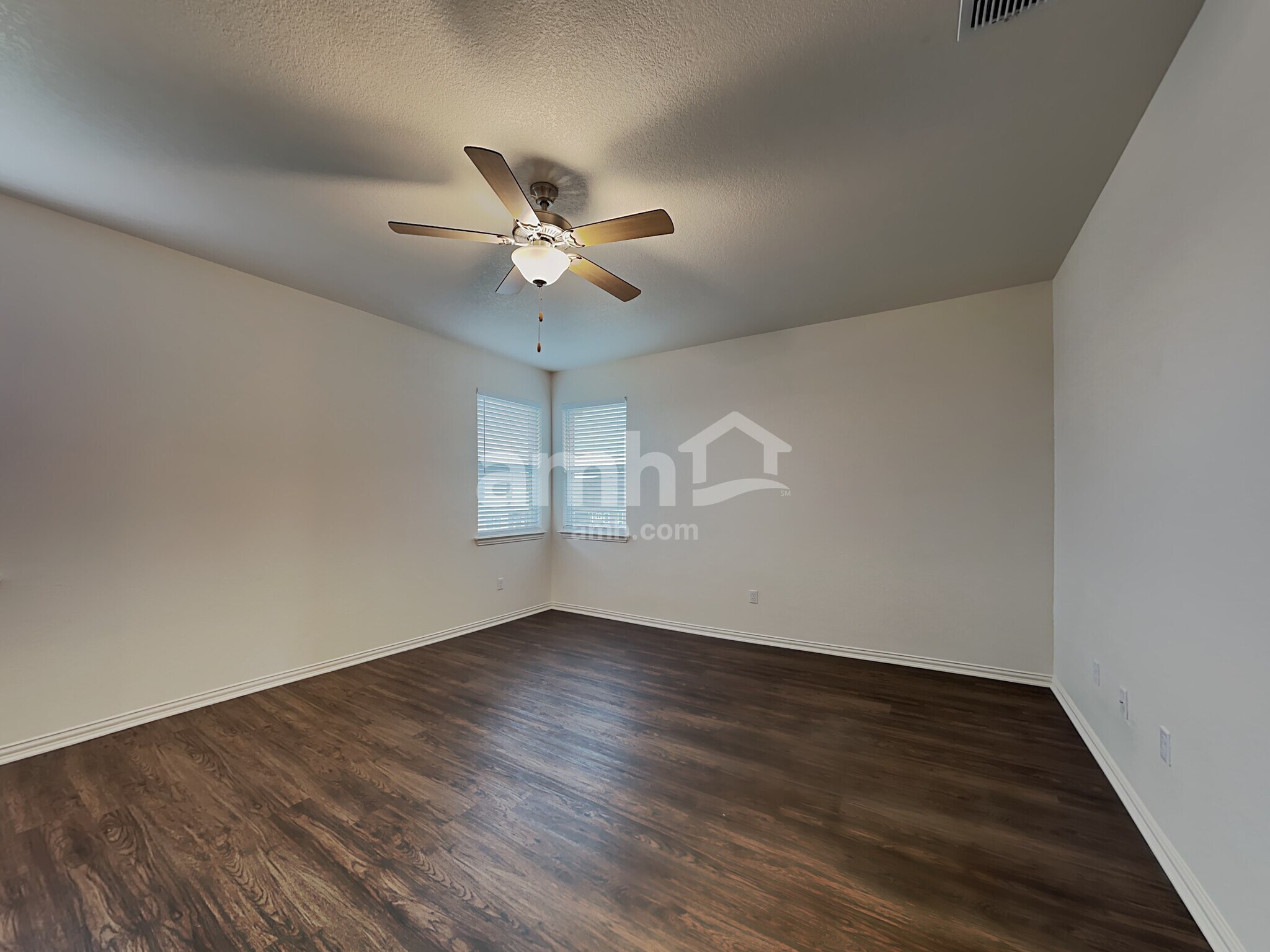 Building Photo - 2715 Spencebrook